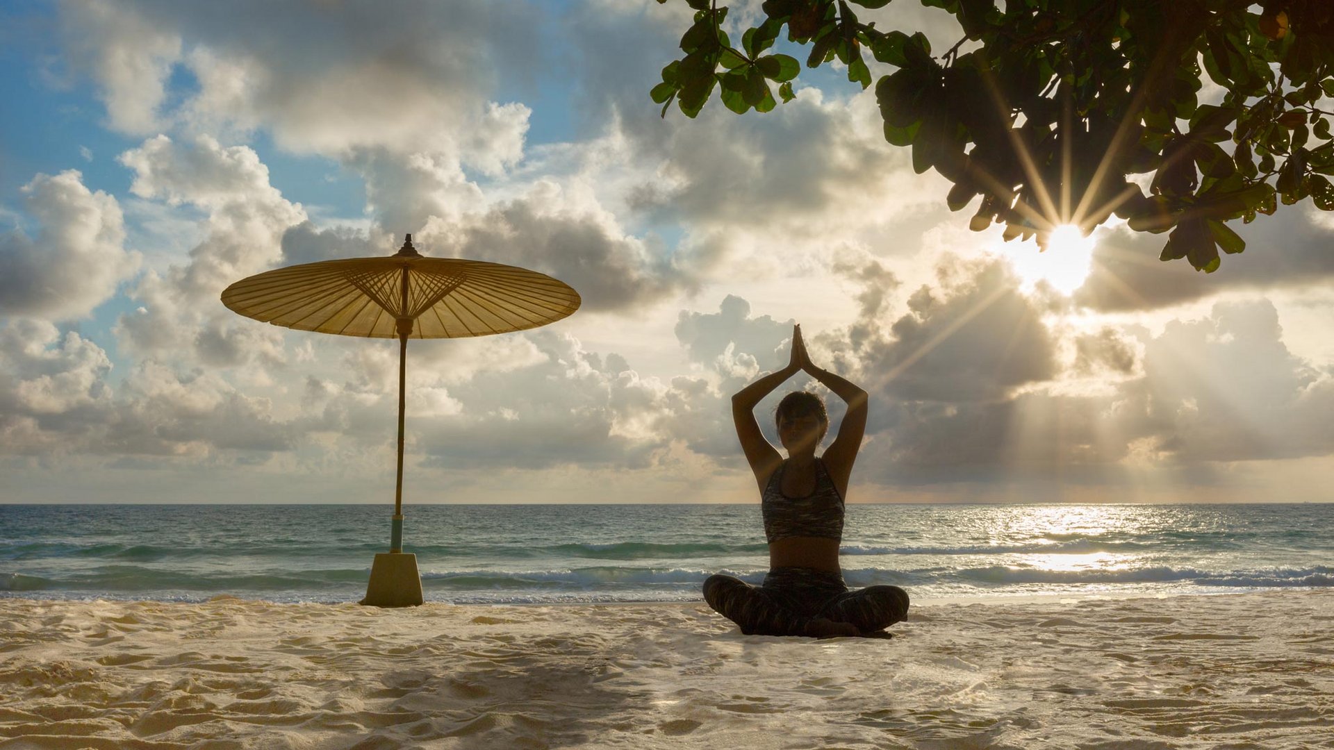 A yoga retreat in Phuket: daily practice at the Mangosteen A yoga retreat in Phuket: daily practice at the Mangosteen