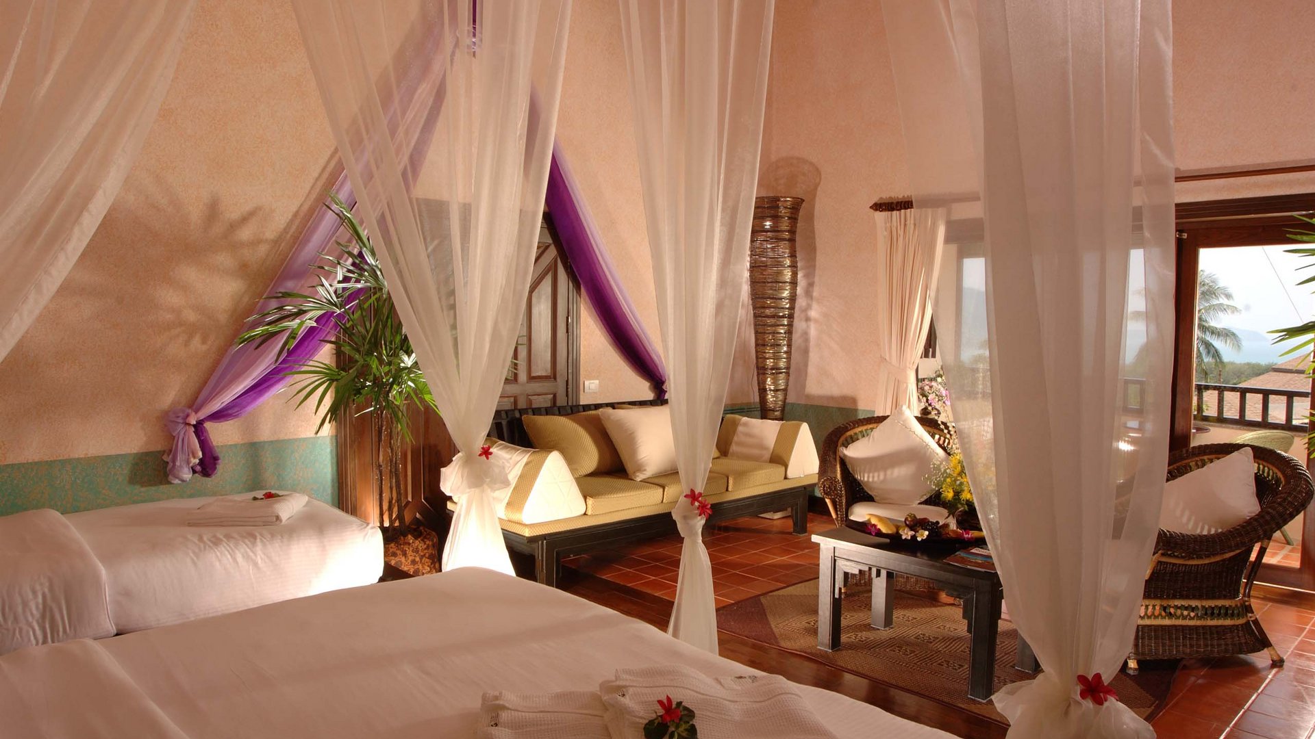 Tropical comfort: your accommodation in Phuket, Thailand Tropical comfort: your accommodation in Phuket, Thailand