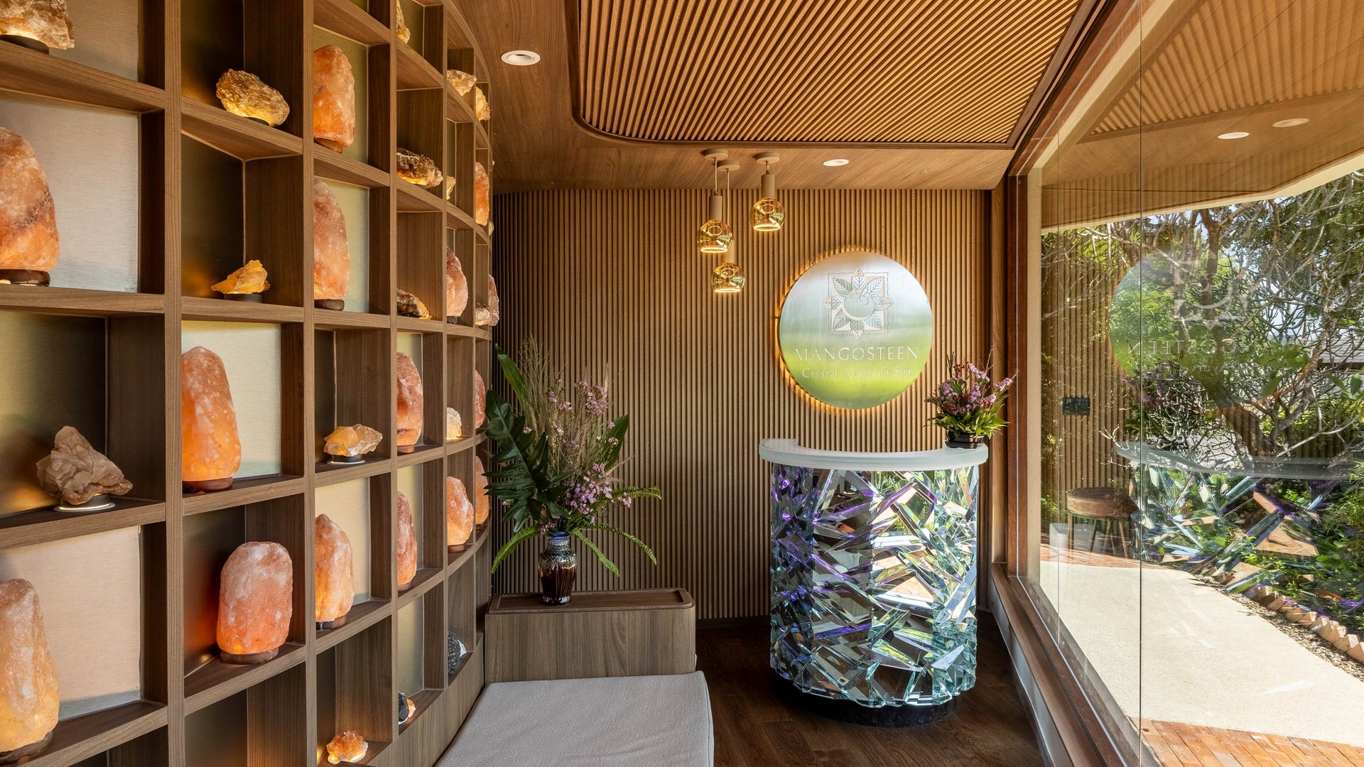 Enjoy the stillness: your boutique resort in Phuket Enjoy the stillness: your boutique resort in Phuket