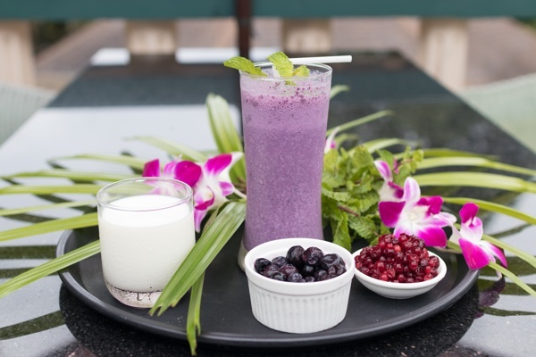 Mangosteen Ayurveda & Wellness Resort Yoga Retreat Phuket Thailand Life Drinks Healthy Smoothie