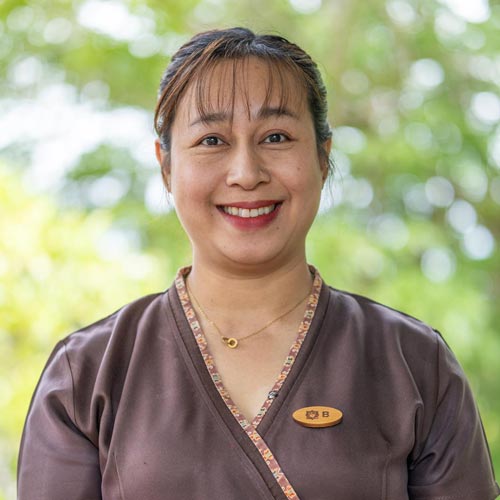 Frau Namkhang Jantarangsee (Bee)