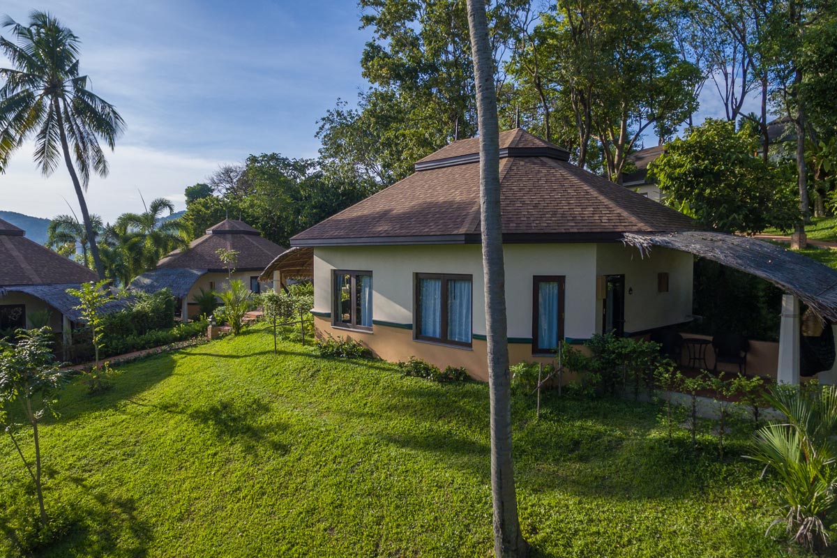 Mangosteen Ayurveda Wellness Resort Phuket Superior Villa Exterior (1)
